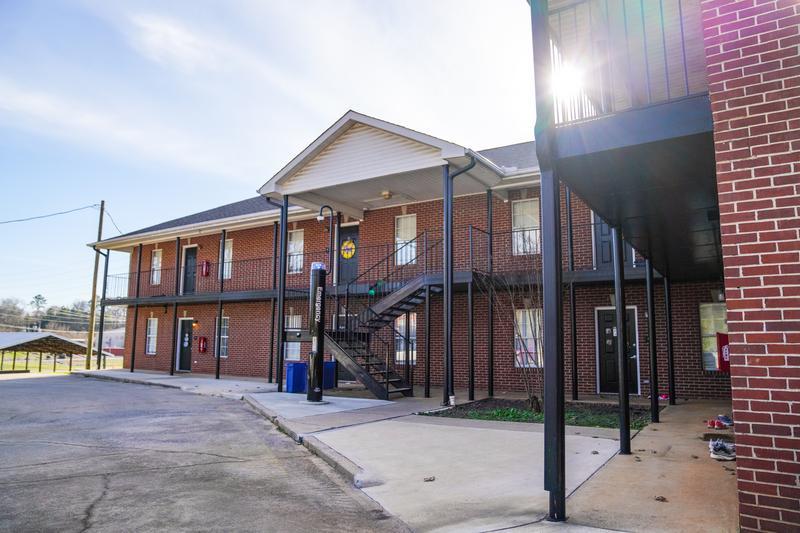 College Park Apartments