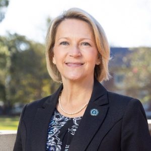 Michelle Johnston headshot