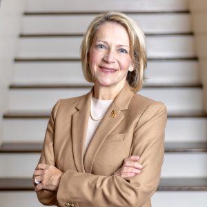 Michelle Johnston Headshot